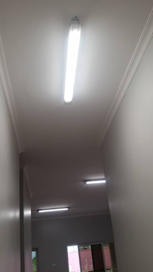 tubi led corridoio